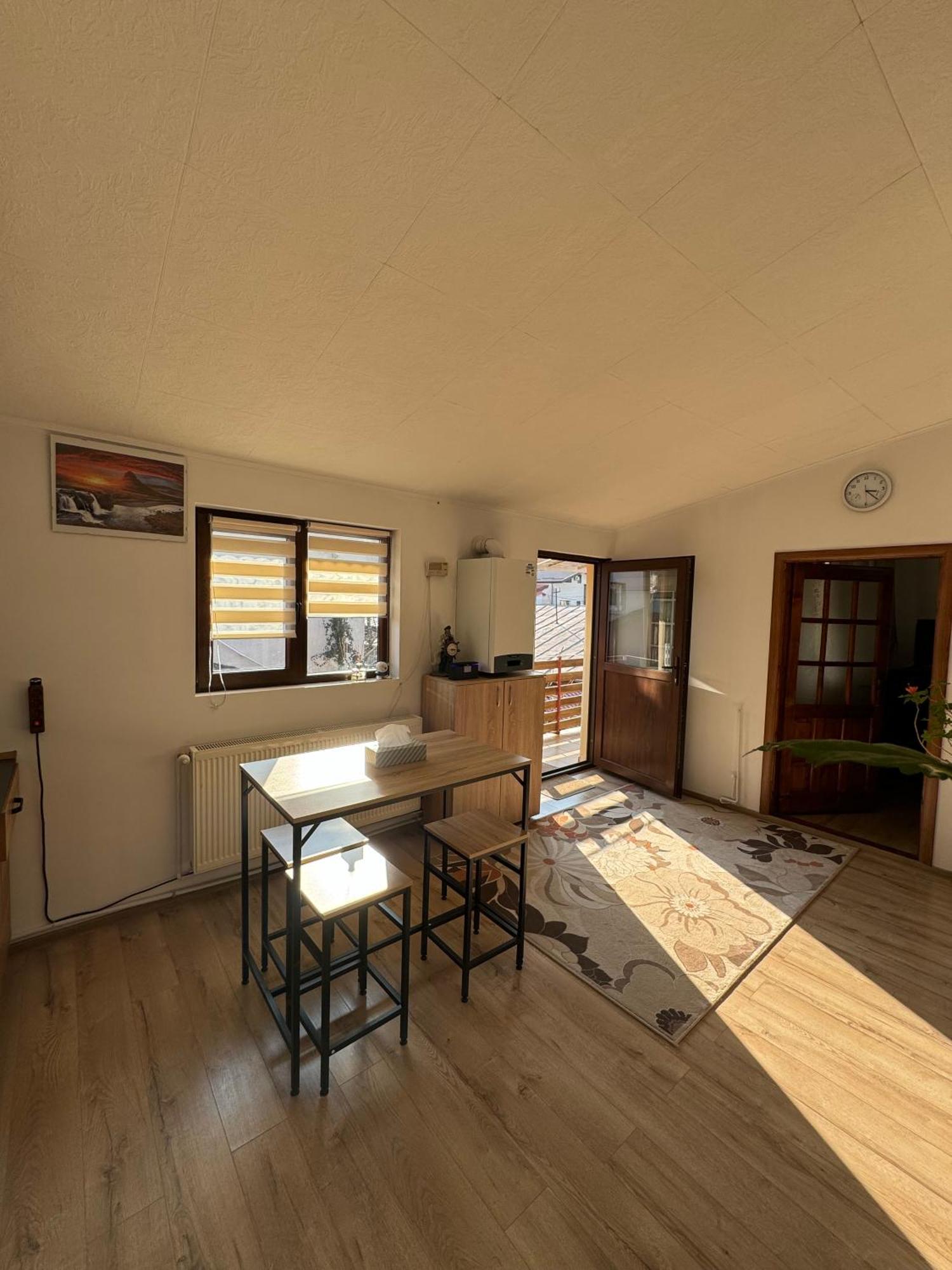 Victor Residence 38 Bukares Bagian luar foto